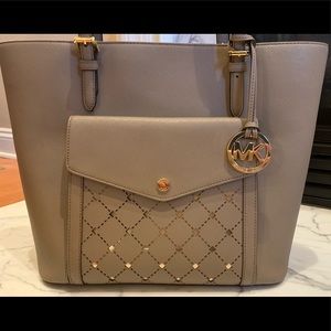 Michael Kors Jet Set Taupe Tote